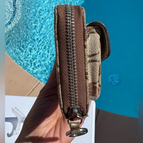 Coach Vintage Legacy Double front pockets wallet EUC - Picture 7 of 16